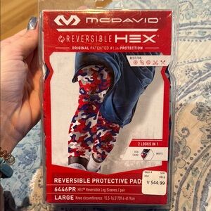 McDavid Reversible HEX Protective Leg Sleeves - Red/Blue Camo (Large)